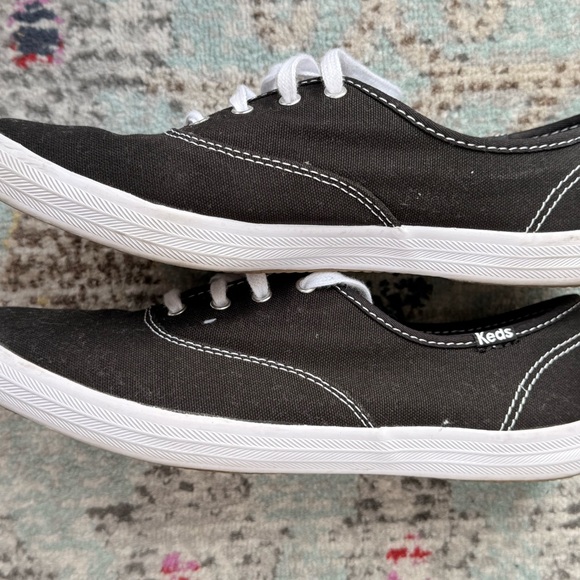 Keds Classic Black and White Canvas Shoes - Picture 2 of 6